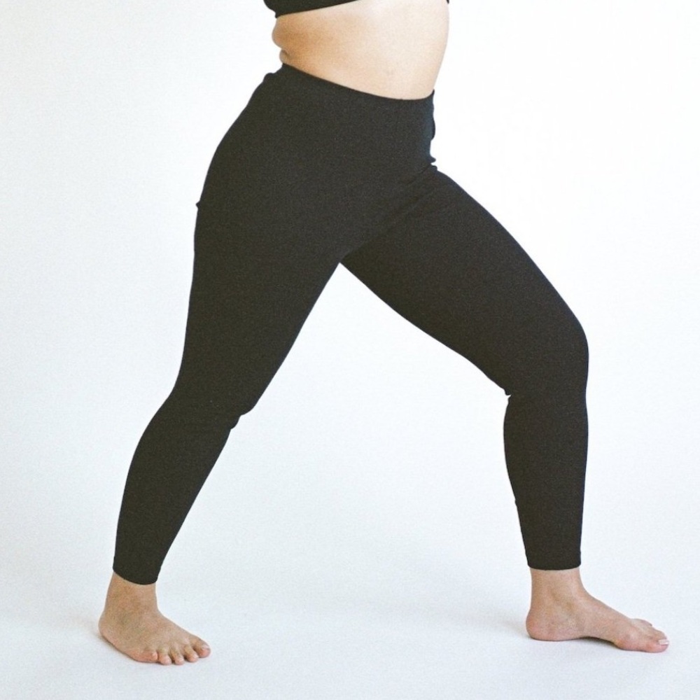 Pansy Co Leggings in Black size Small
